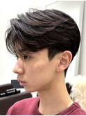 毛流れセンターパートニュアンスパーマカルマヘアメンズパーマ