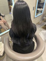 ニーナ ビューティーサロン(NINA Beauty Salon) 夏休み!インナーブルーのロングヘアに♪