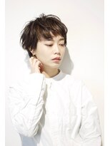 レンジシ オモテサンドウ(RENJISHI omotesando)&nbsp;ダークカラーの柔らかマッシュショート