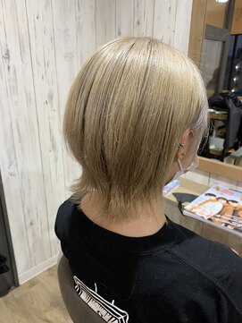 ヘブンリー(heavenly) No.1 ベージュウルフ　ハヤシヒデキ