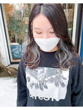 ブルー(BLUE) #BLUE シルバーインナーカラー×ロング