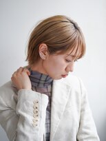 テラス 茨木(Terrace)&nbsp;小顔補正立体カット　ボブショート　ベージュ