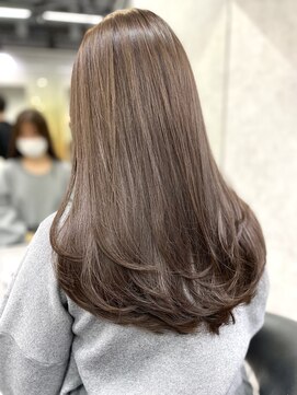 シティ(CITY) 流れるレイヤーカット/透明感グレージュ/ブリーチなし【大塚】