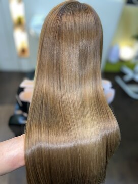 エムスリーディーミュゼステージ(M3D) ピコカラーストレート仕上げ。