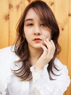 ブゾン(buZon) 【buZon ブゾン】外ハネくびれウェーブスタイル