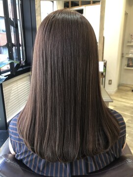 エクリ シセイドウ 麻布十番店(equri×SHISEIDO) 【麻布十番】酸熱トリートメント