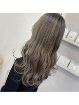エル(elle.)&nbsp;highlight color