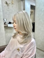 アンク クロス 池袋北口店(ANKHCROSS) 外国人風/レイヤーカット/ホワイトブロンド