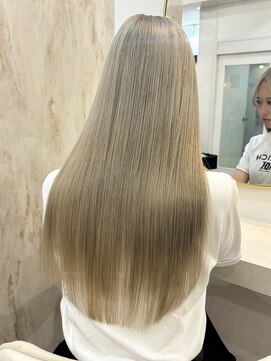 ラビス 池袋(Lovis) 《鳥越》ワンレン/小顔[エクステ/インナーカラー/韓国/池袋]