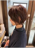 大人ショートボブ丸みショートカットマッシュショート前髪あり