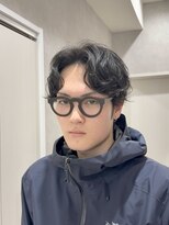 メレ 仙台(Mele)&nbsp;センターパート/シャドウパーマ/アッシュブラック/コンマバング