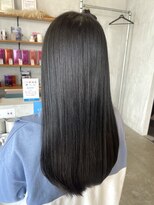 シェル 津山の手店(shel)&nbsp;10代20代30代髪質改善ブルーブラック透明感カラー