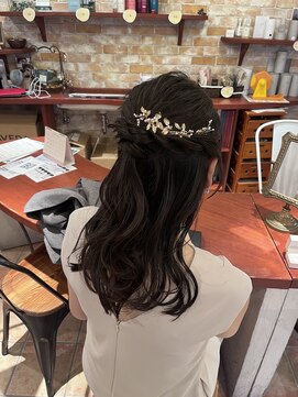 リュクスフォーヘアー アヴェダ(LUXE for hair AVEDA) 20代30代女性×結婚式ヘアセット