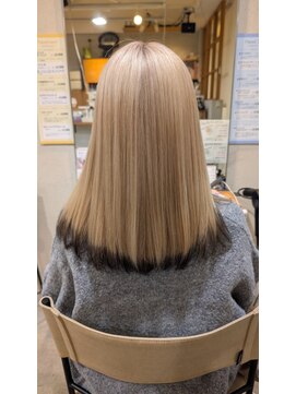 ティーズピーク(ty s peak) ホワイトベージュ×ブラウン×エンドカラー