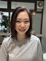 アン(un)&nbsp;ミディアムヘア