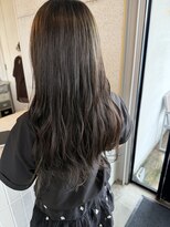 ヨロ(yolo)&nbsp;赤み抑えた透明感カラー[福山／神辺/笠岡/井原]