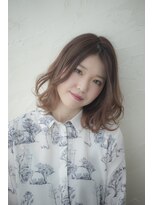 ヘアーミューズ リベロ(hair muse Livero) 【Livero】ランダムカール×ふんわりミディ 1