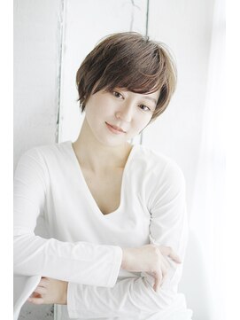 セントラル プラスエヌ(CENTRAL+n) 20代30代40代 ラクしてキレイ・大人ショート【草津】