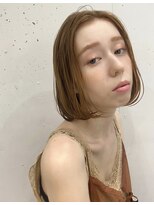キー(kii) 横顔キレイな小顔ボブ/イルミナカラーで柔らかベージュ