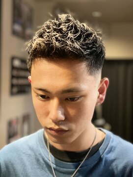 バーバー スタジオ ラフテル(Barber Studio RAFTEL) ジェットモヒカン