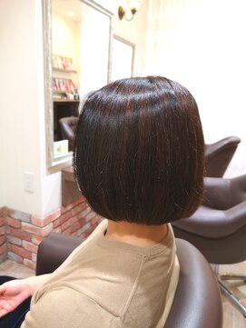 ルシードスタイル クリザンテーム ワンレンボブ×ハイライト