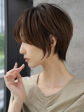 エインアンリー 表参道(AIN.ANLY.) 前髪あり大人ショート20代30代40代【AIN.表参道】川原大地