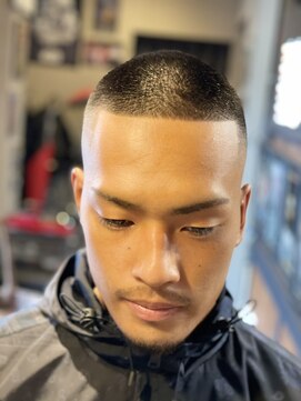 バーバー スタジオ ラフテル(Barber Studio RAFTEL) ボウズフェード