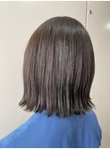 外ハネ切りっぱなし。