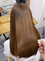 イニット 奈良新大宮(init.)&nbsp;20代 30代 40代髪質改善カラーアッシュベージュ艶感ストレート