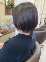 コアフィールフィス(COIFFURE fils)&nbsp;【見附　今町】ミディアムショート　ツヤ感重視スタイル