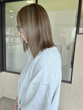 ジェクイントルジ(dekujin tri) ムラ感 ハイライトbob