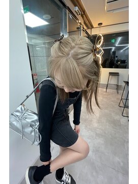 ラ キング(LA KING) ルーツカラー×ミルクティー