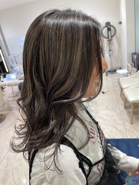 ケンジ 平塚 アネッタ(KENJE annetta) ハイライトカラー