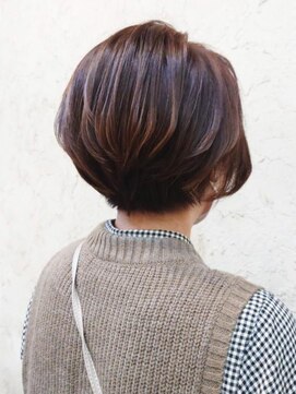 フロール(Flor) 【Flor_戸塚】*大人ショートボブ＋マロンブラン*
