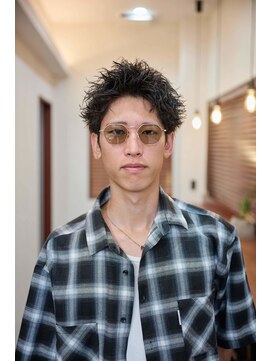 ザ ワンアンドオンリー シズオカ(The one and only. Shizuoka) ツイストスパイキーショート