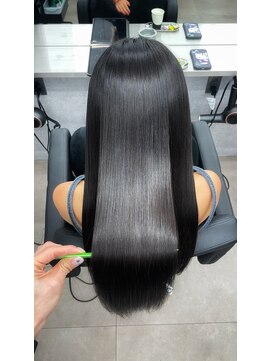 シンシア 新宿(CYNTHIA) 【CYNTHIA/irisu】ホワイトグレージュ/チェリーブラウン