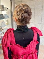 ムーン バイ ケンジ(moon by KENJE)&nbsp;【hinari】お呼ばれヘアセット/お団子/平塚ヘアセット