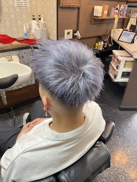 エイト(Eight) ブルーホワイトカラー