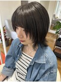 ミディアムレイヤースタイル