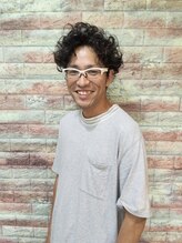 美容室ひまわり&nbsp;金三津 幹男