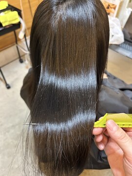 シイカ(siica) 美髪ストレート