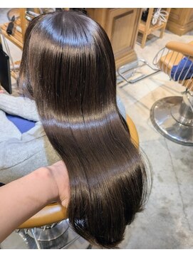 ロンド シャルム 吉祥寺(Lond charme) オリーブグレー/韓国レイヤーカット/マロンベージュ/黒髪/小顔