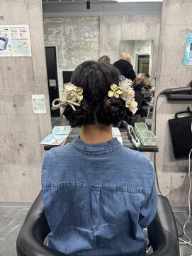 コワファースト長崎シャンプーボーイ 2nd(COIFF1RST 長崎 SHAMPOO BOY) ヘアセット 成人式アレンジ お呼ばれアレンジ