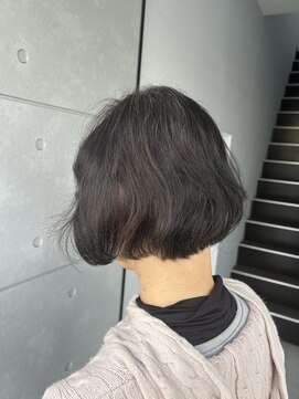 ジョワイユヘアーデザイン(Joyeux) joyeux癖を活かしたボブヘア【盛本彩乃】