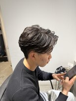 グラスバイネオリーブ 大倉山駅前店(grace by neolive)&nbsp;フェザーパーマ/ニュアンスパーマ/ナチュラルセンターパート