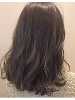 モードケイズ 尼崎店(MODE K's) 光に当たると透けるカラー