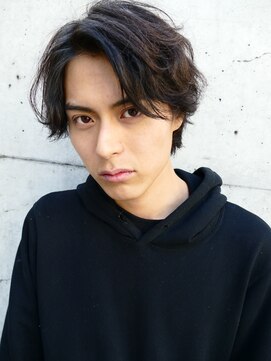 フィフス(fifth) サイドパート×無造作パーマ