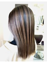 トゥエンティ(twenty)&nbsp;バレイヤージュ