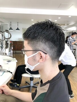 ヘッズ 本八幡店(HEADS) MEN'S HAIR  センターパート　サイドパート　韓国マッシュ