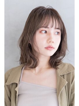 アルテ(ARTE) 【ARTE表参道/青山】ロングレイヤー×透明感ベージュ